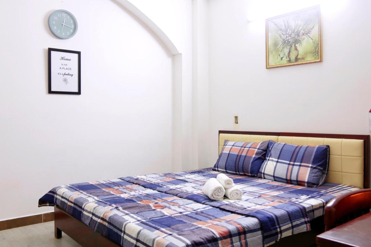 Bed & Breakfast Youth House 2*