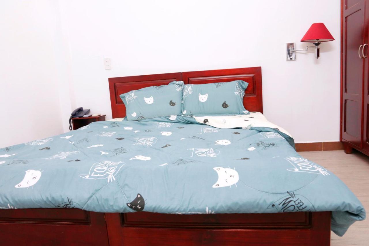 Youth House Bed & Breakfast 2*