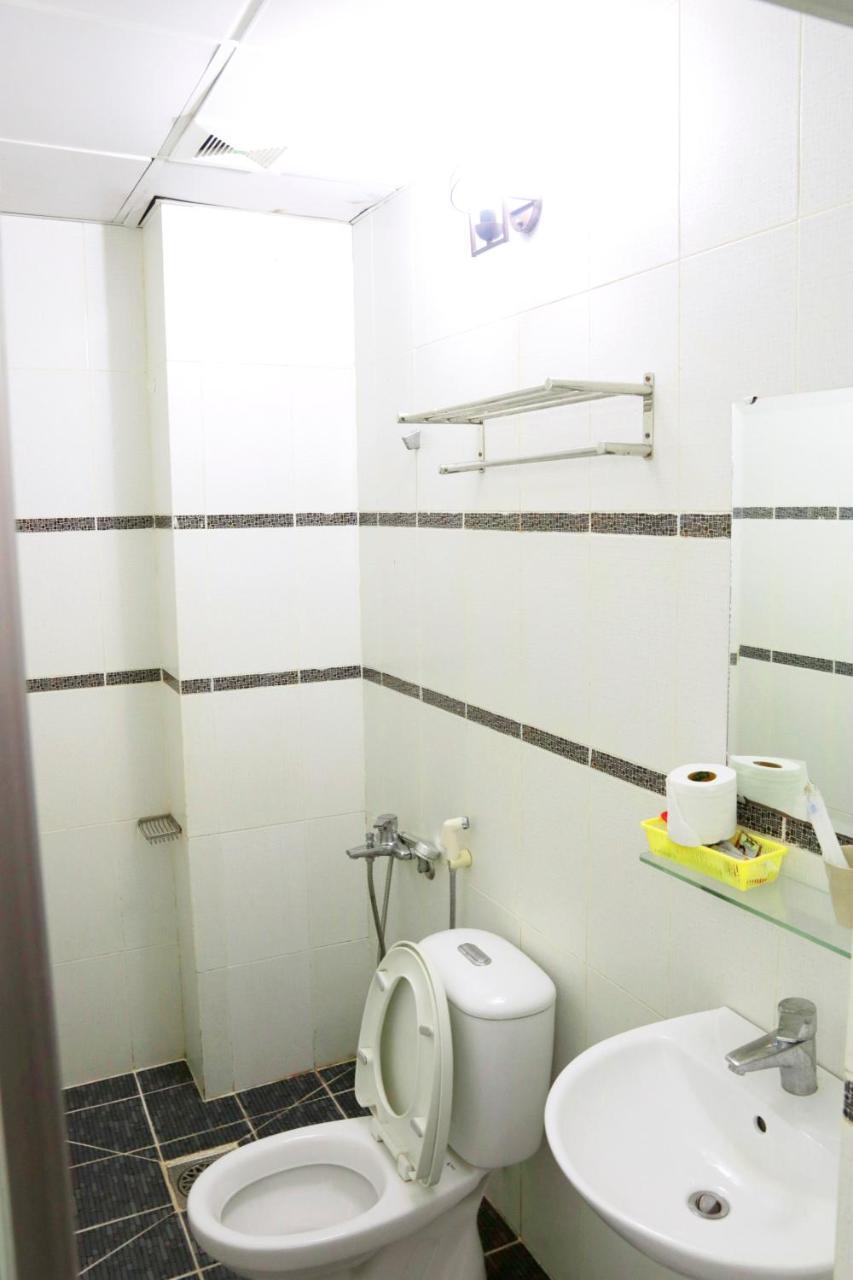 Youth House Bed & Breakfast 2*